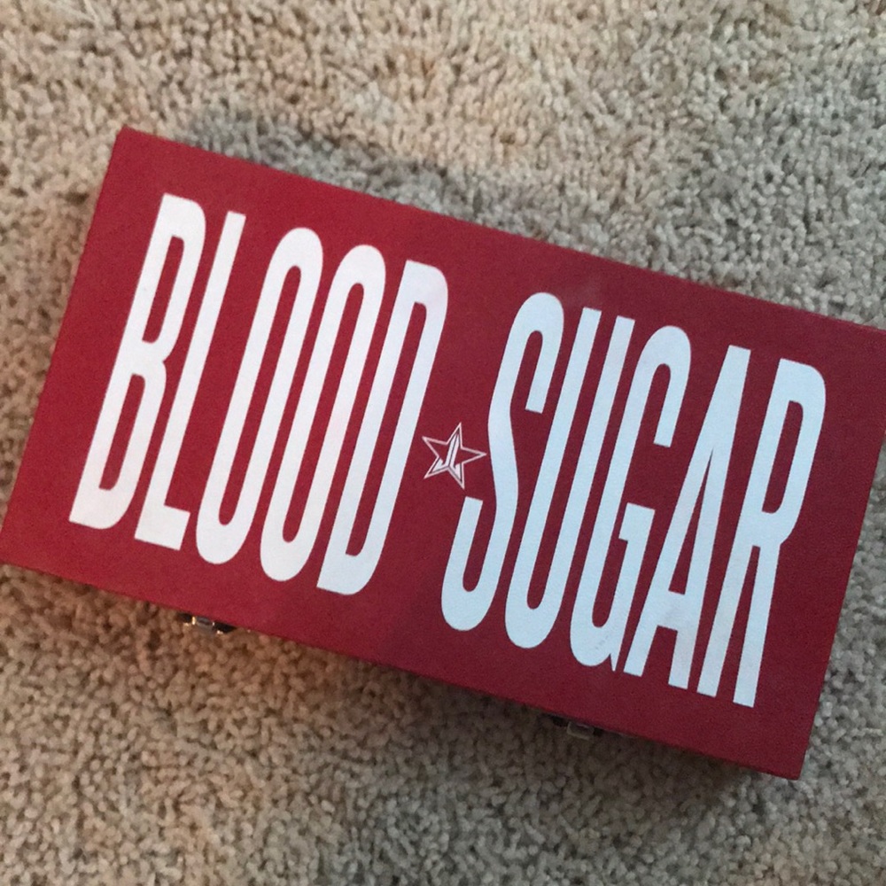 LE Jeffree’s star Blood Sugar Palette